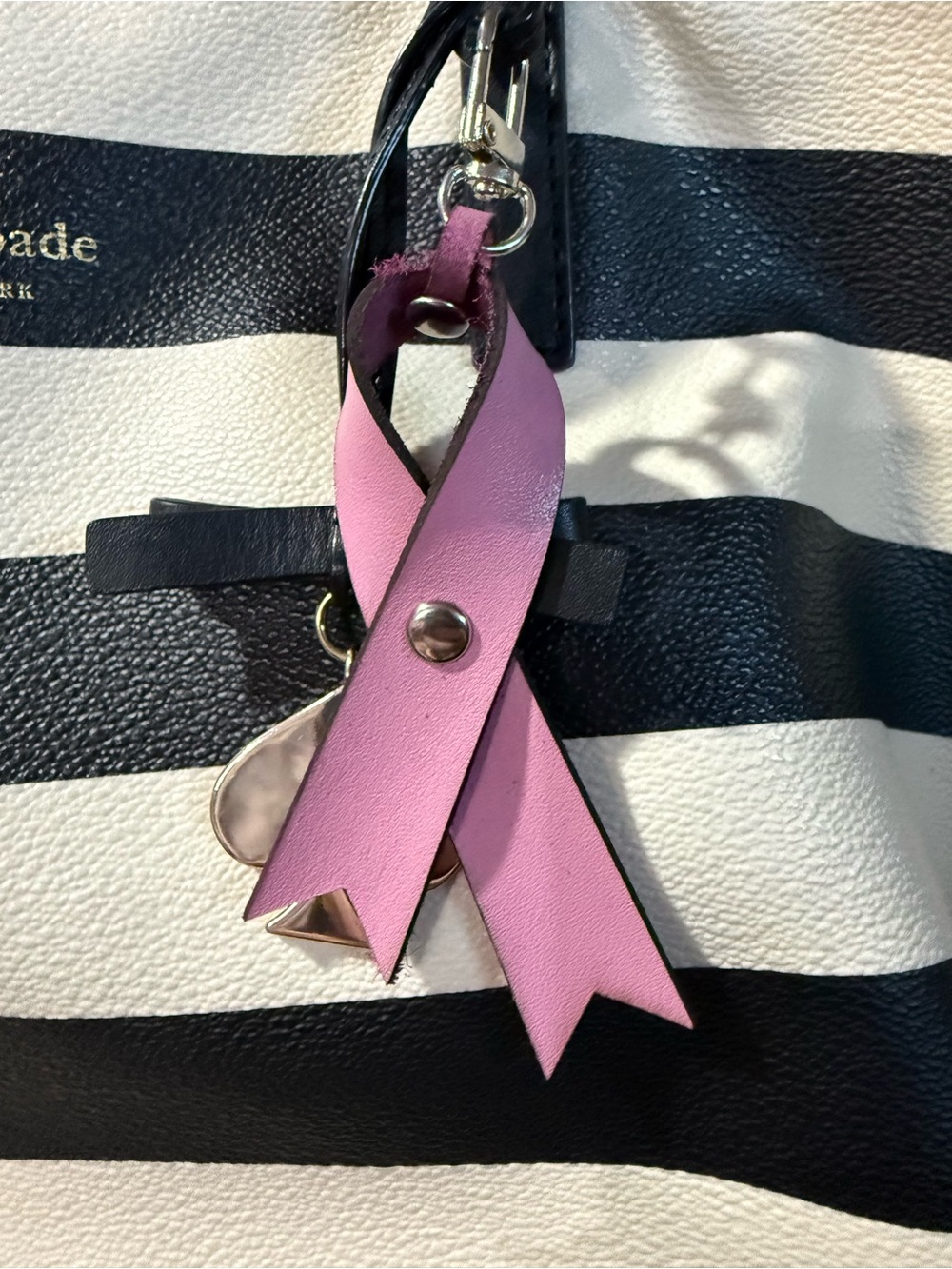 Pink Ribbon Leather Keychain Bag Charm - Picture 2 of 3